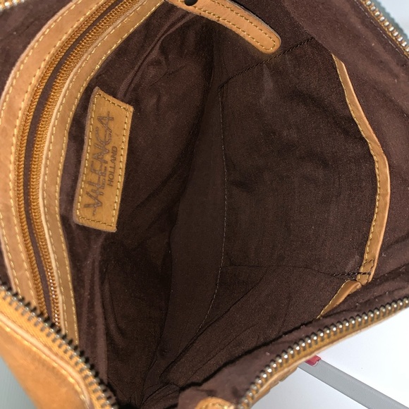 Vilenca Holland Woven Panel Leather Crossbody Purse - Picture 5 of 5